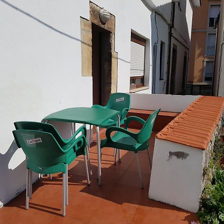 Pension Arenal San Vicente De La Barquera Exteriör bild