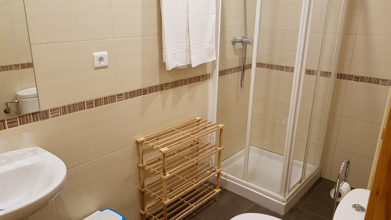 Pension Arenal San Vicente De La Barquera Exteriör bild