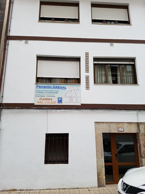 Pension Arenal San Vicente De La Barquera Exteriör bild